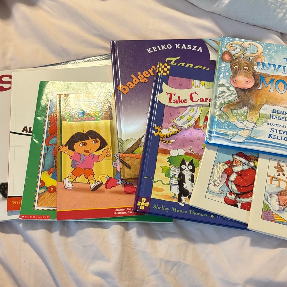 Set of 10 Children’s Books (Miscellaneous)
